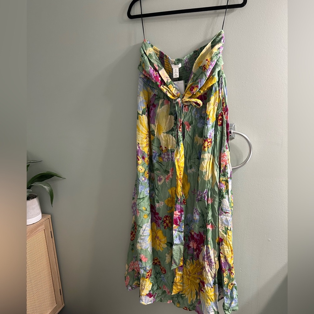 NWT H&M halter cut out floral dress vacation wear - Picture 8 of 10